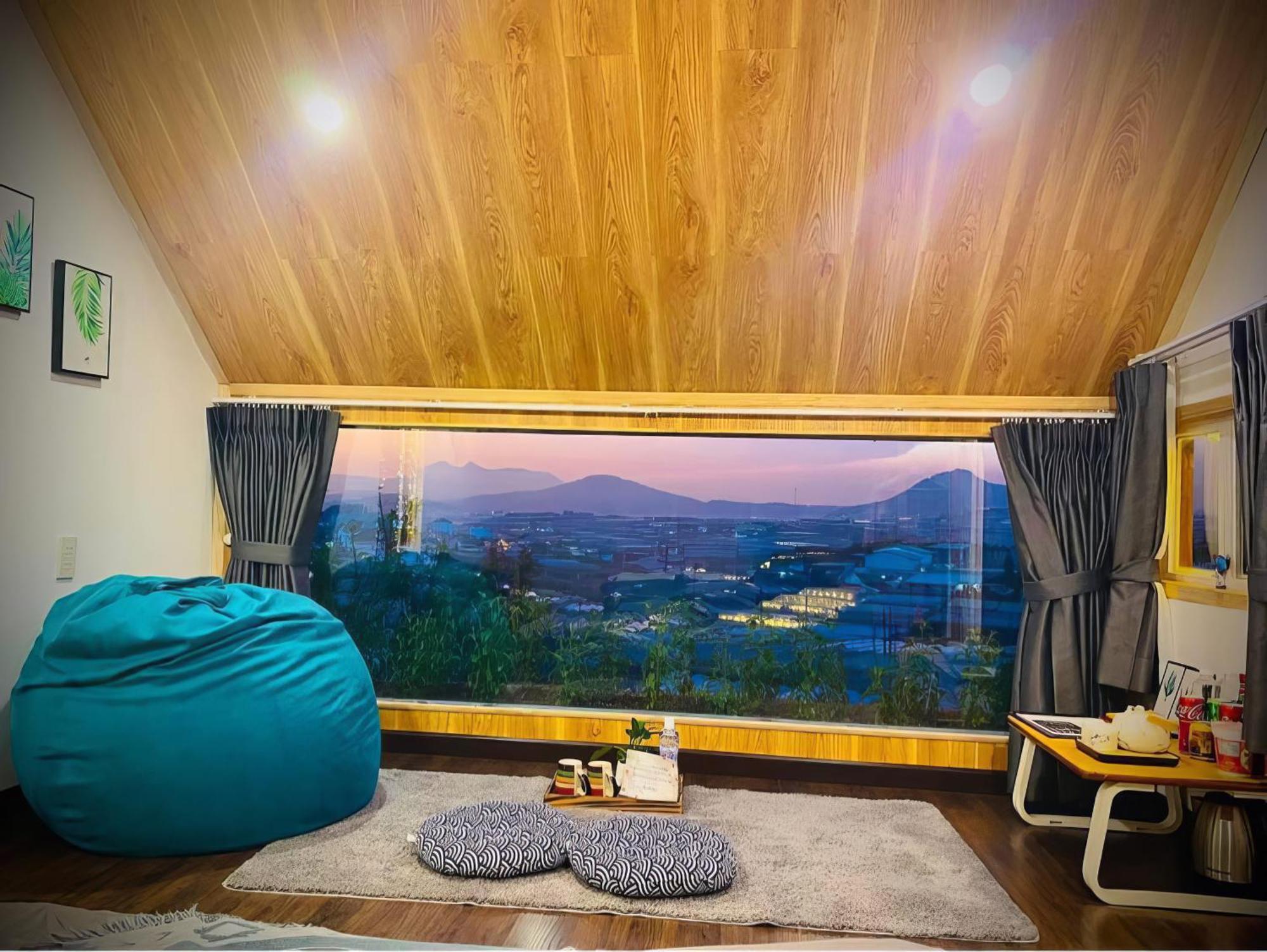 Iza Homestay Trai Mat Habitación foto